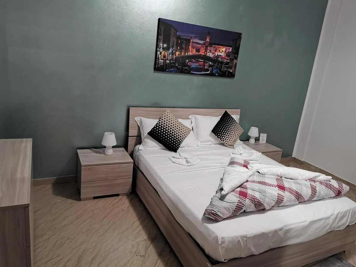 Venice Casanova Apartments Mestre 0*,