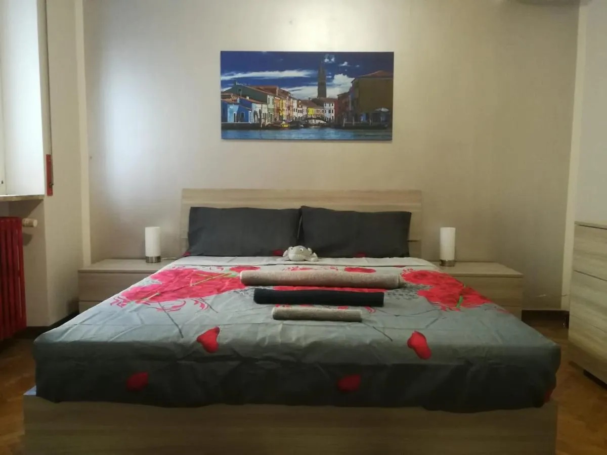 Venice Casanova Apartments メストレ イタリア