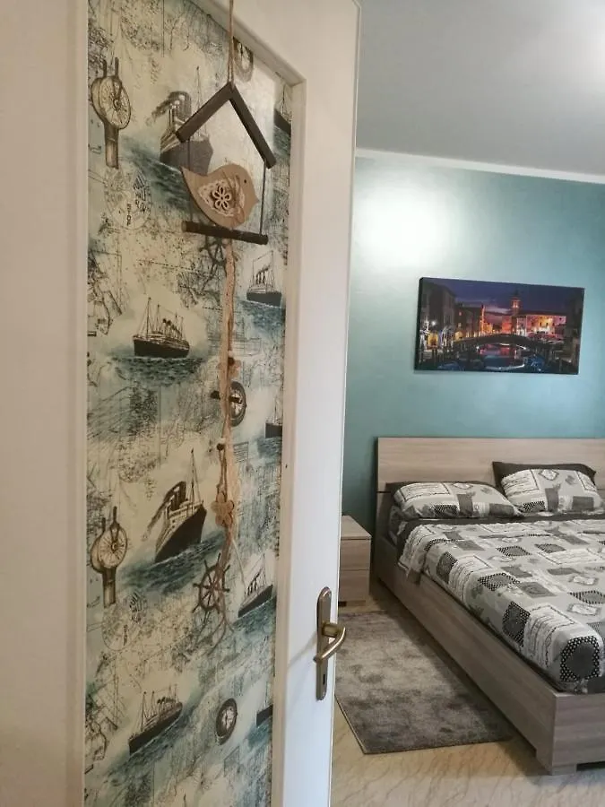 ベッド・アンド・ブレックファスト Venice Casanova Apartments メストレ